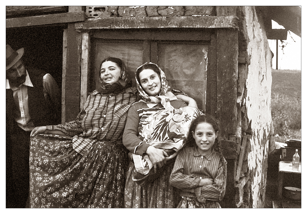 1981-zigeunerinen aus Rumaenien
