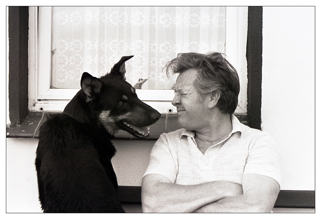 1990-Vater-mit-Hund Willi